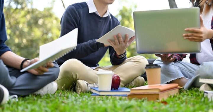 dzie---bezpiecznego-internetu-auto-3484